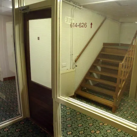 Albergue Budget Hostel Bargain Toko