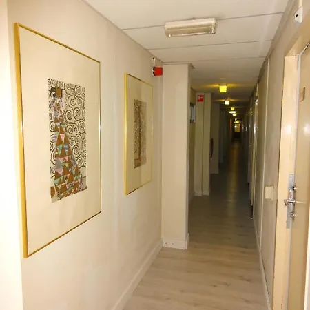 Vandrerhjem Budget Hostel Bargain Toko